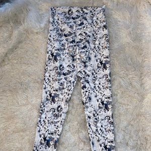 DYI watercolor leggings